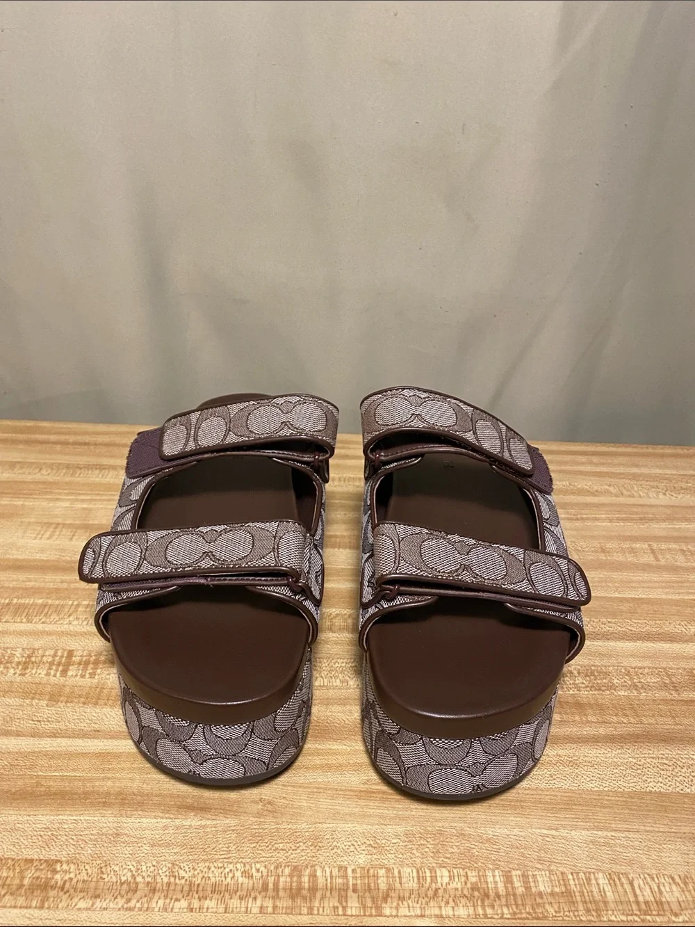 Coach Two Band Platform Slide In Signature Jacquard Oak Maple Women’s size 10B